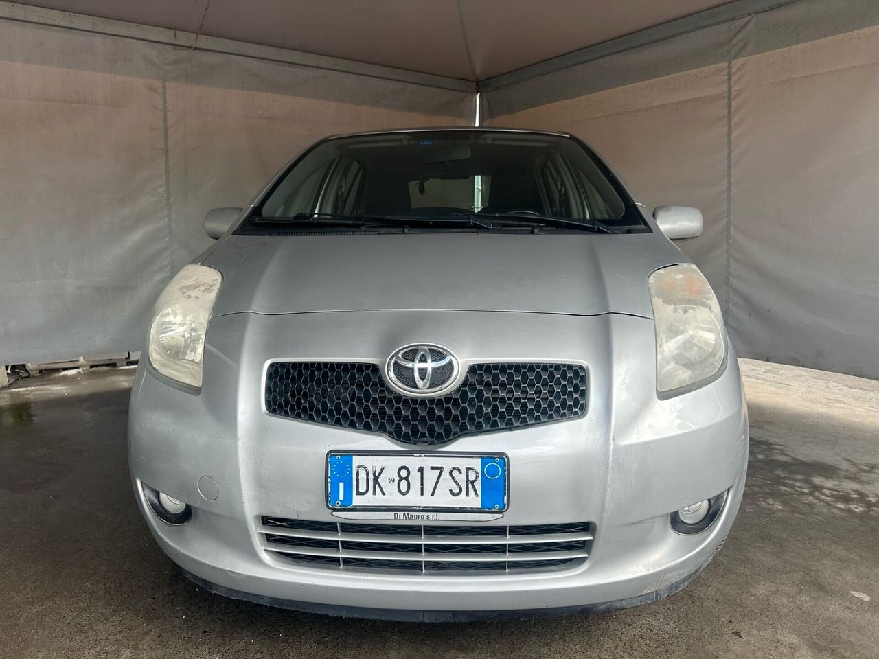Toyota Yaris 1.3 5 porte Sol