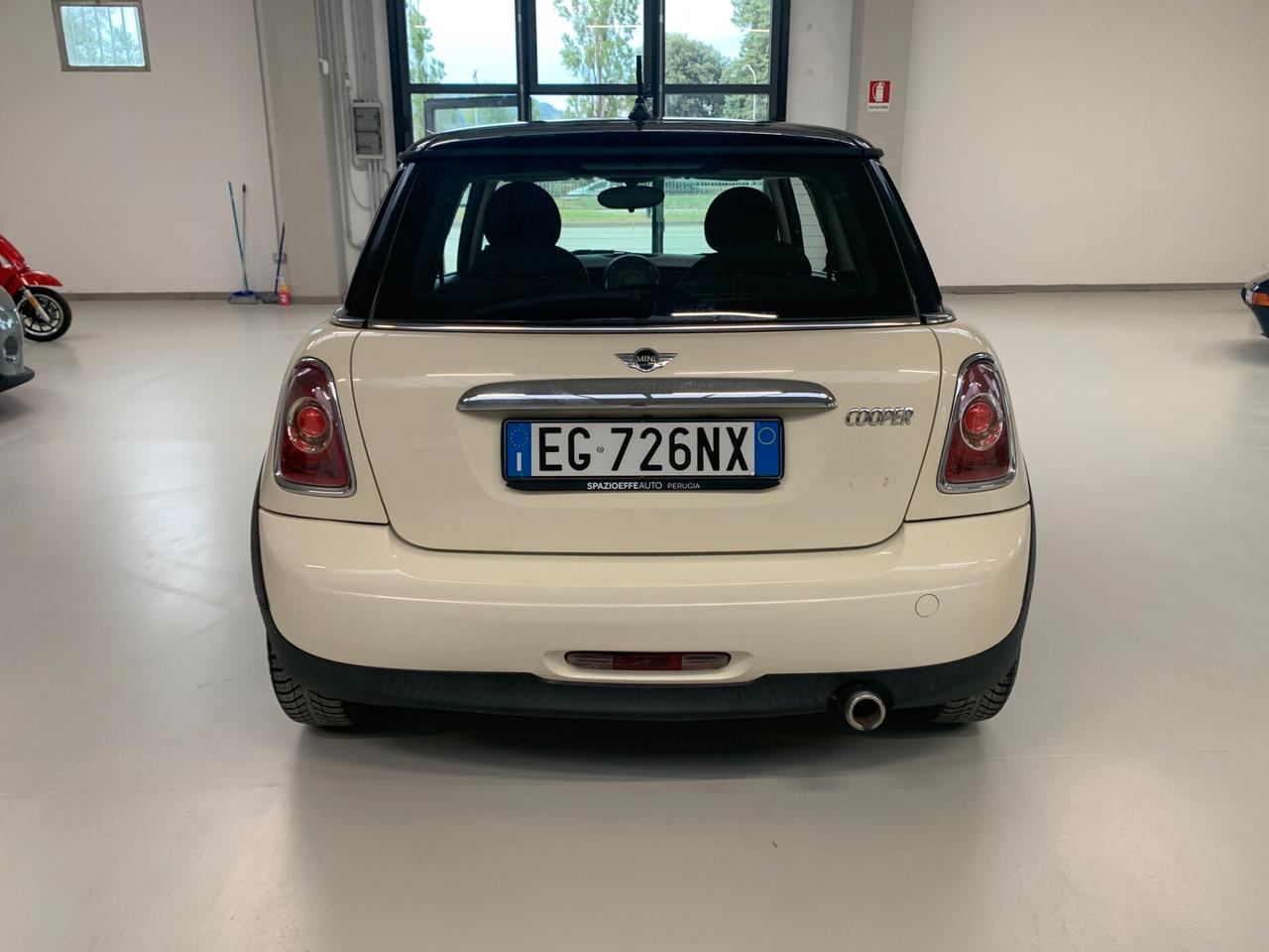 Mini 1.6 16V Cooper D