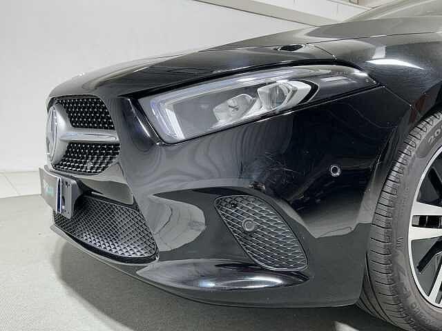 Mercedes-Benz A 180 A 180 d Automatic Sport