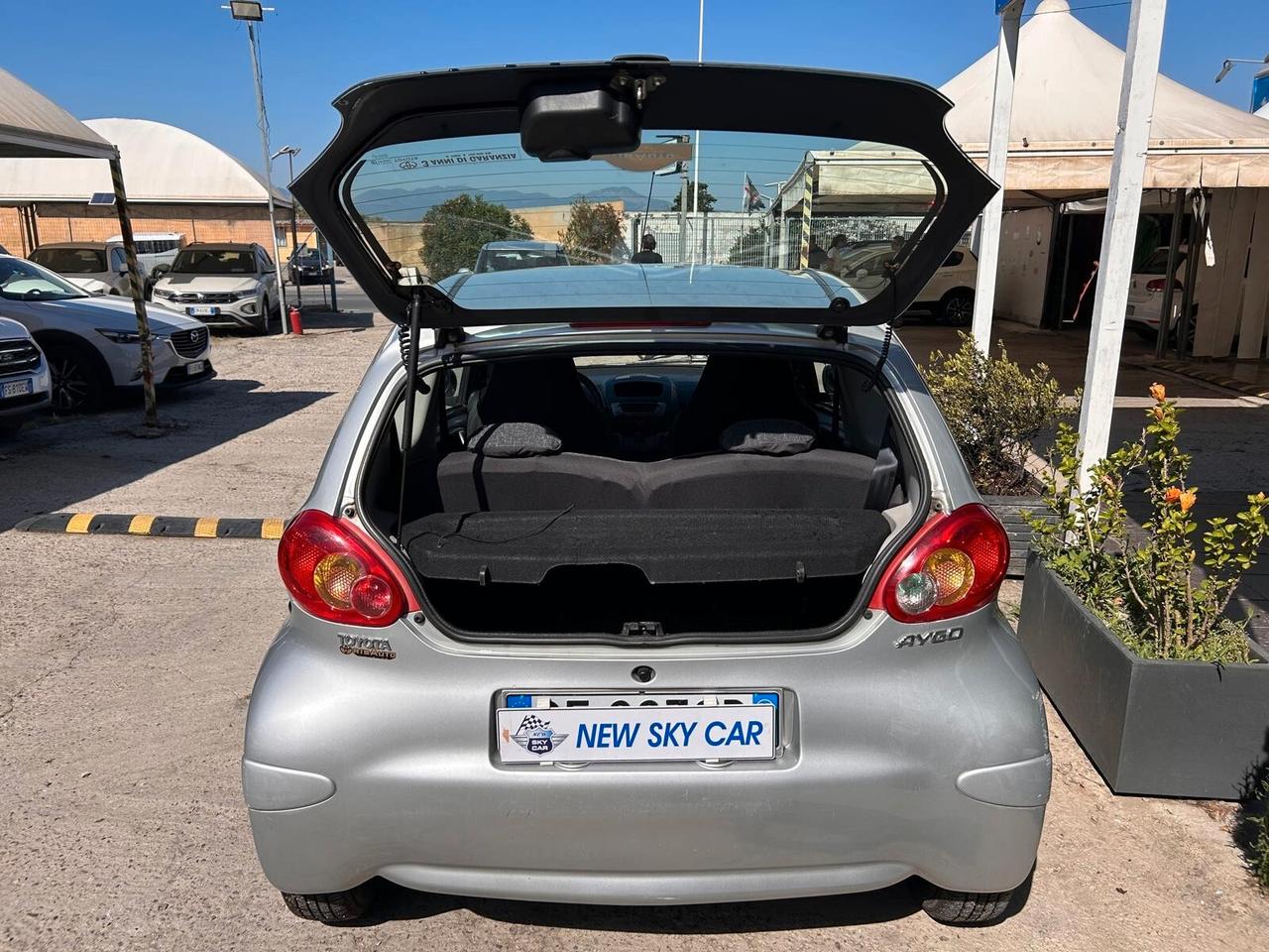 Toyota Aygo 1.0 12V VVT-i 3 porte Sol