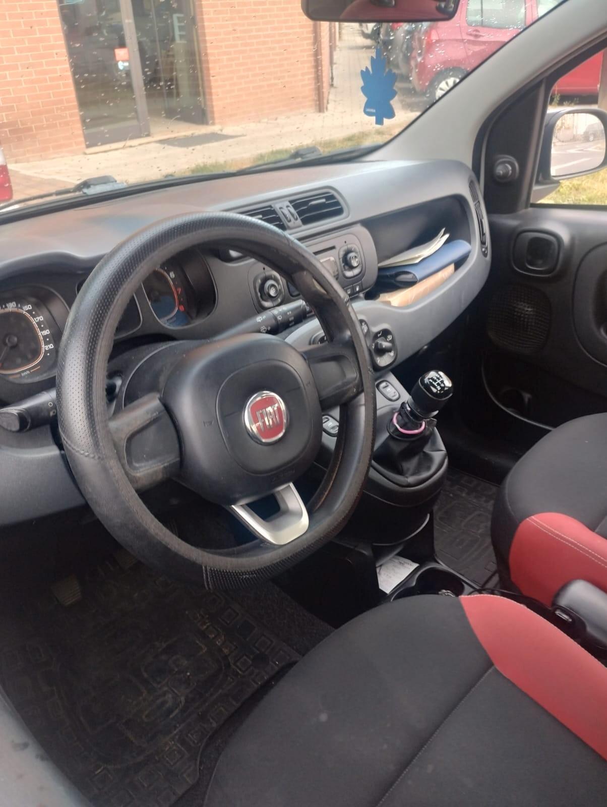 Fiat Panda 0.9 TwinAir Turbo Natural Power Lounge
