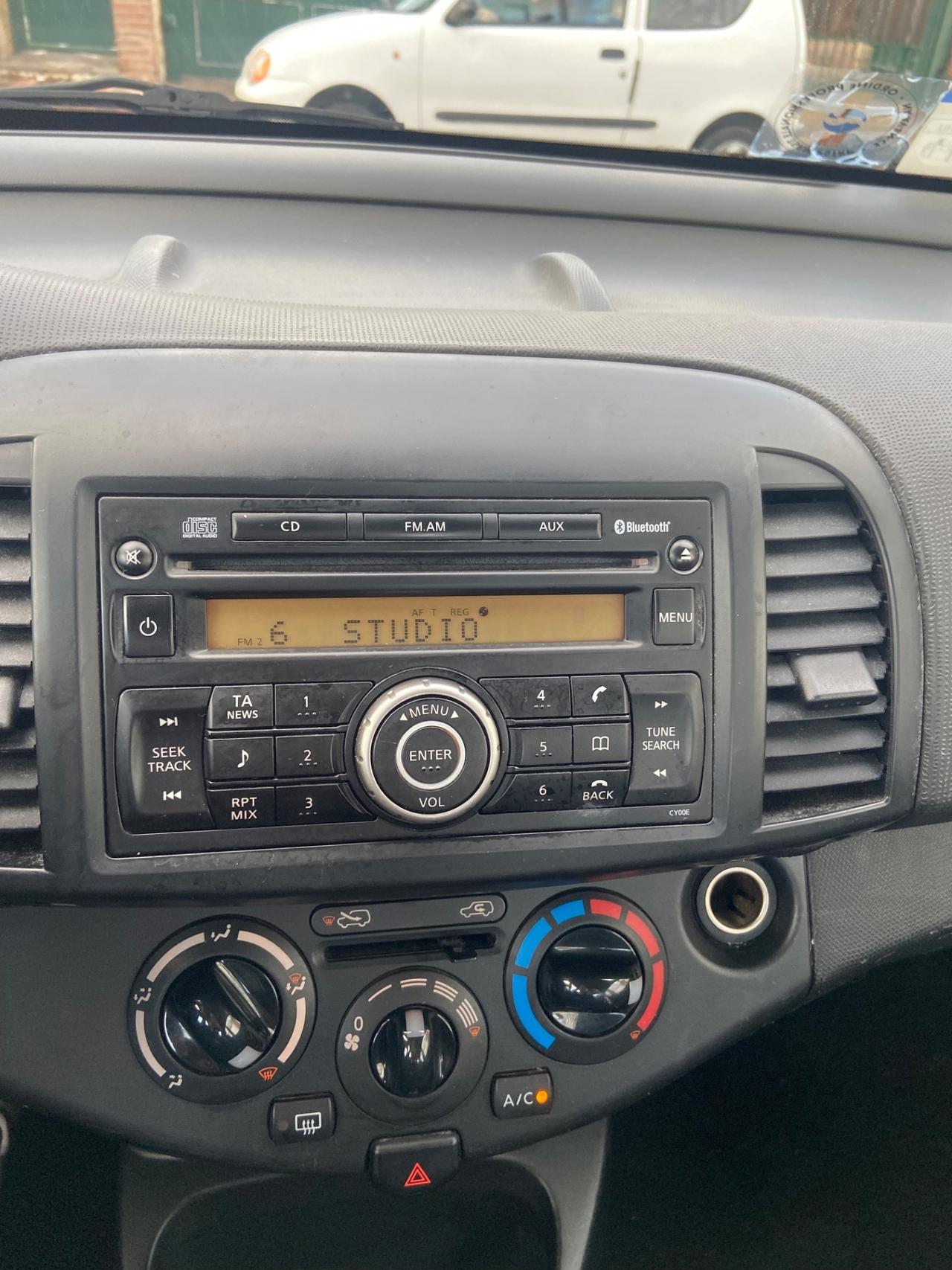 Nissan Micra benz/gpl 1.2