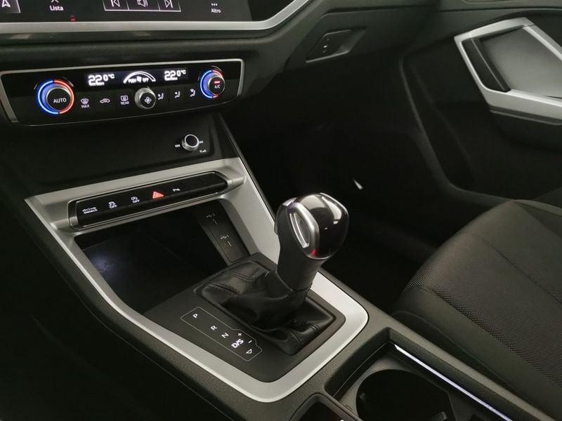 Audi Q3 Sportback 35 2.0 tdi Business Plus s-tronic