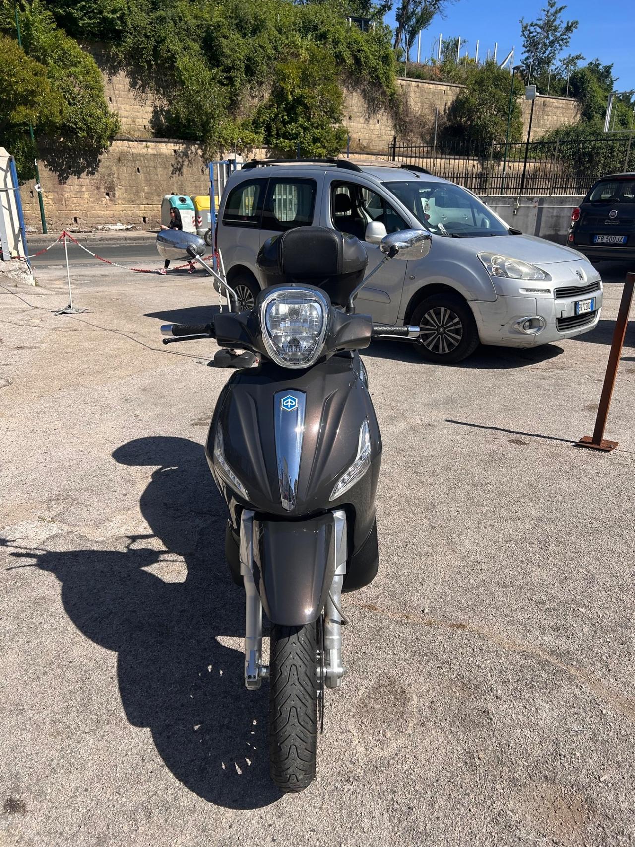 Piaggio Beverly 300