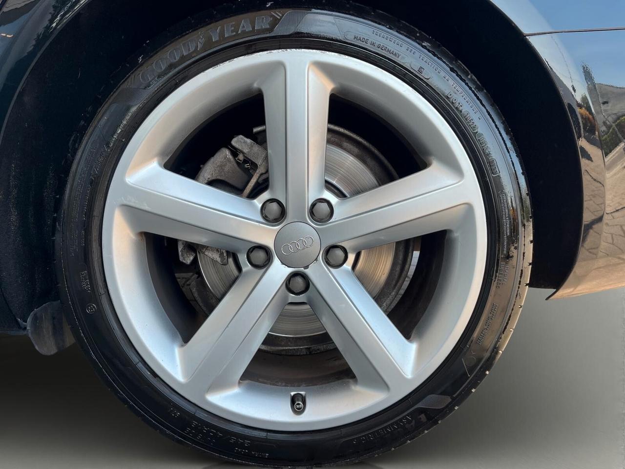 Audi A4 Avant 2.0 TDI 143CV F.AP.