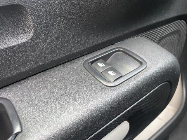 CITROEN C3 1.2 BENZ PureTech 82 Shine ADATTA NEOPATENTATI