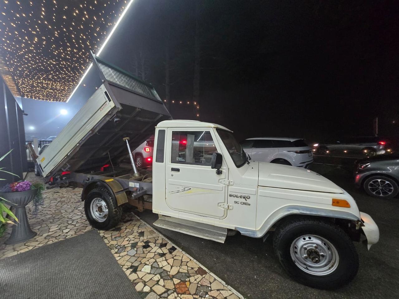 Mahindra Bolero 2.5 CRDe 4WD SC Pup. Rib. Tril.