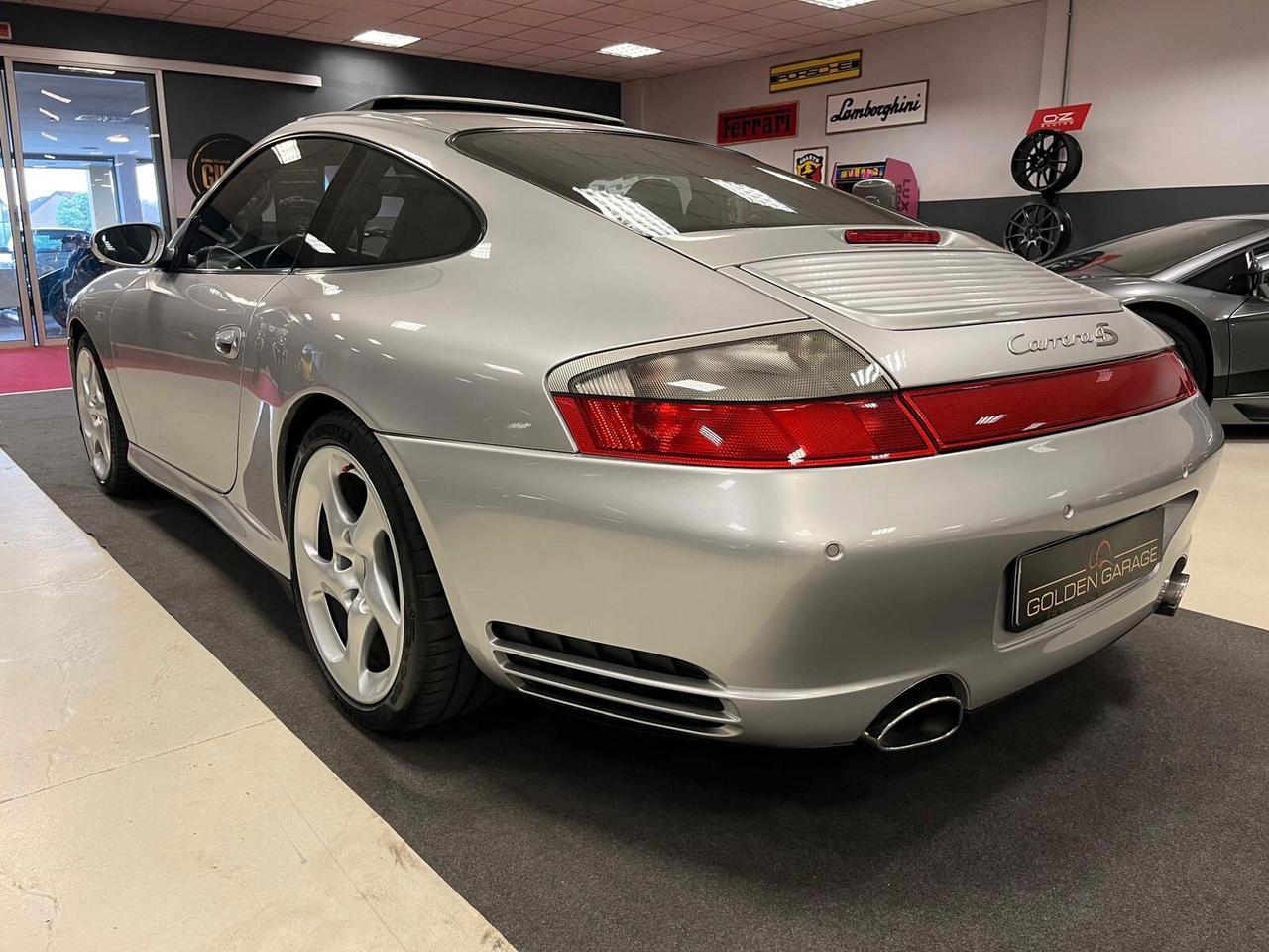 Porsche 911 Carrera 4S cat Coupé