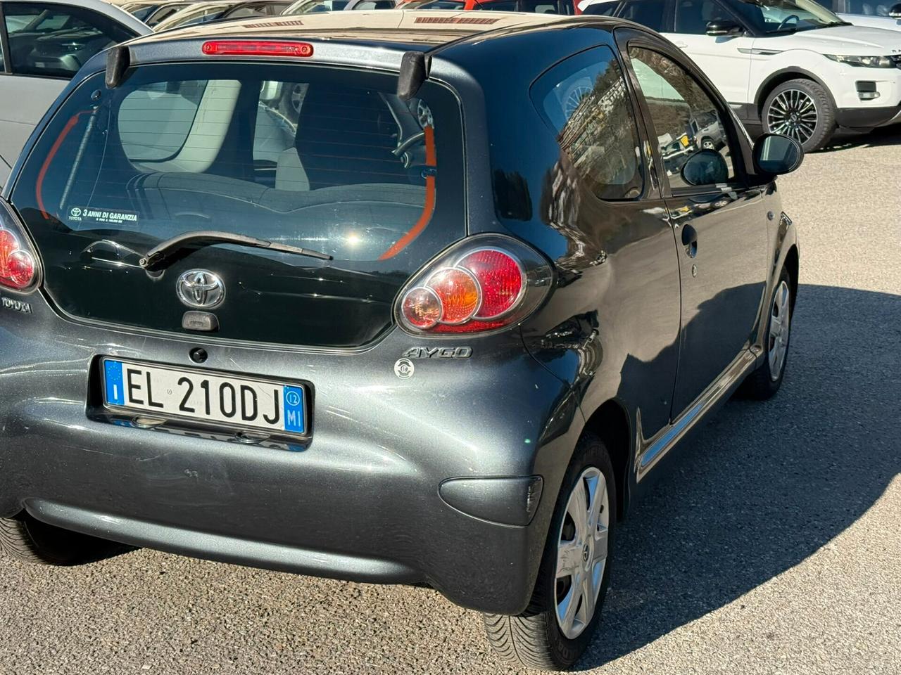 Toyota Aygo 1.0 12V VVT-i 3 porte Lounge