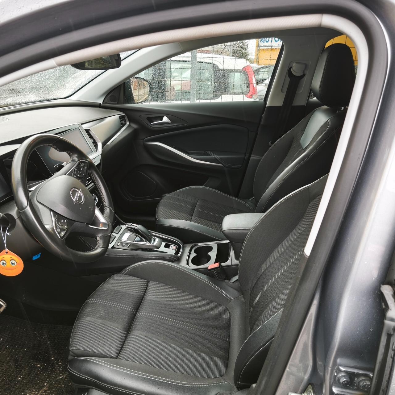 Opel Grandland 1.5 diesel Ecotec aut. Business Elegance