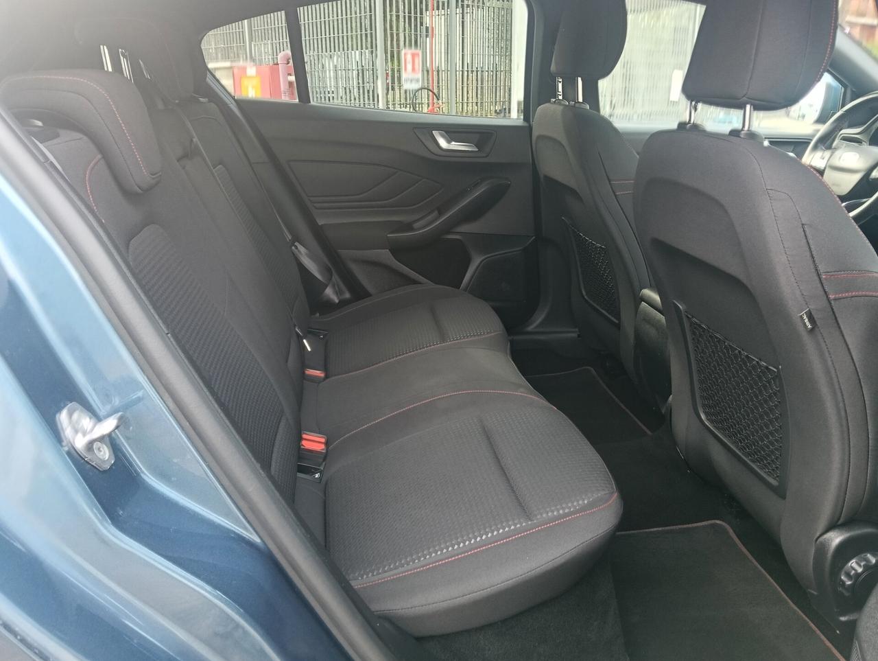 Ford Focus 1.0 EcoBoost Hybrid 155 CV 5p. ST-Line X AZIENDALE