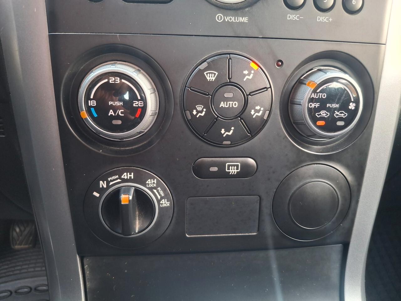 Suzuki Grand Vitara 1.9 DDiS-5 Porte-Executive*4X4*