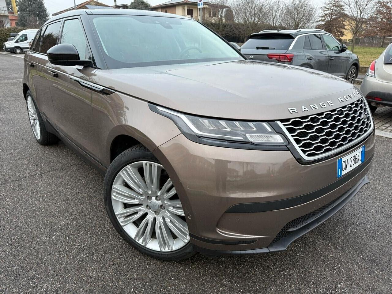 Land Rover Range Rover Velar 2.0D I4 180 CV R-Dynamic