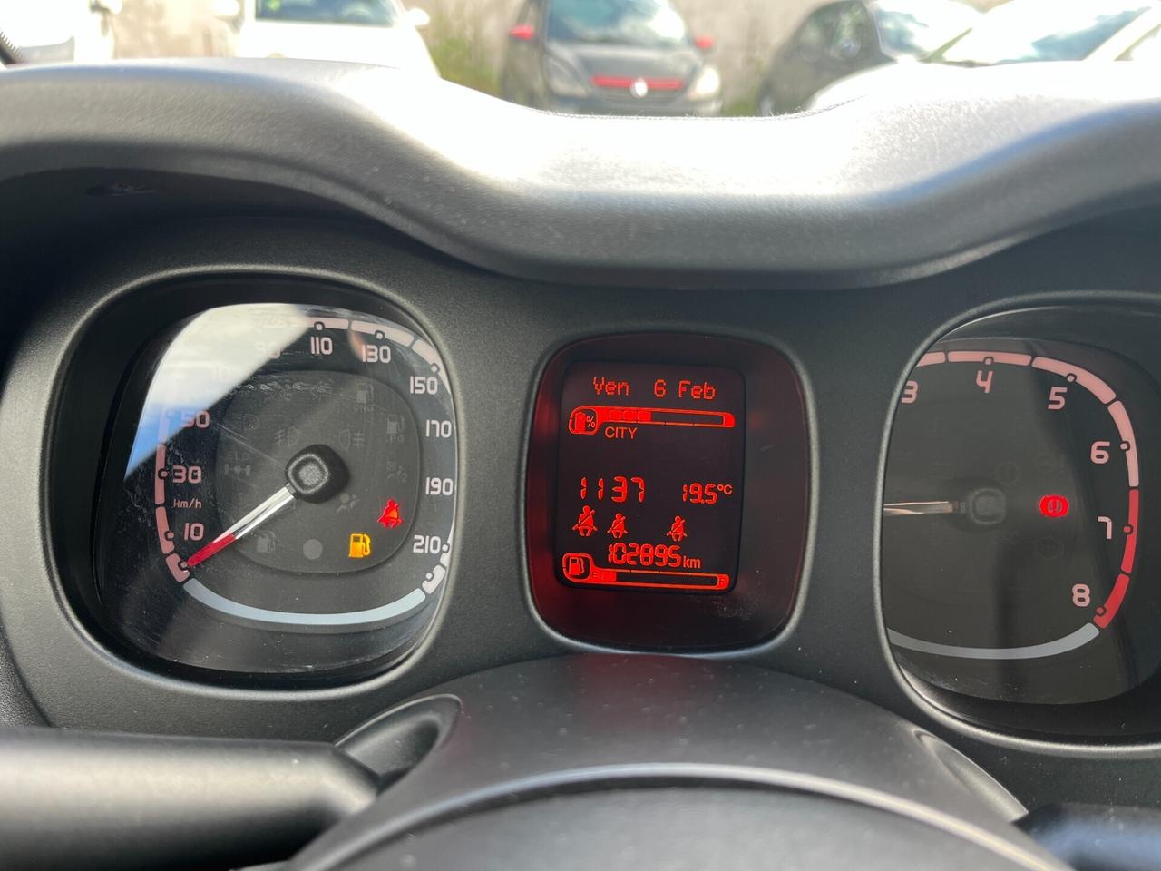 Fiat Panda 1.0 FireFly S&S Hybrid Red