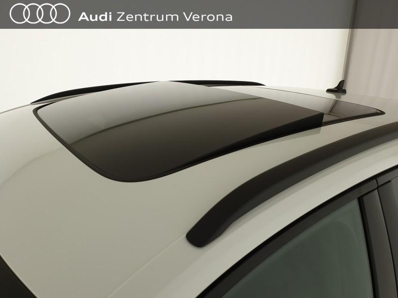 40TDI 193CV quattro S tronic Identity Black