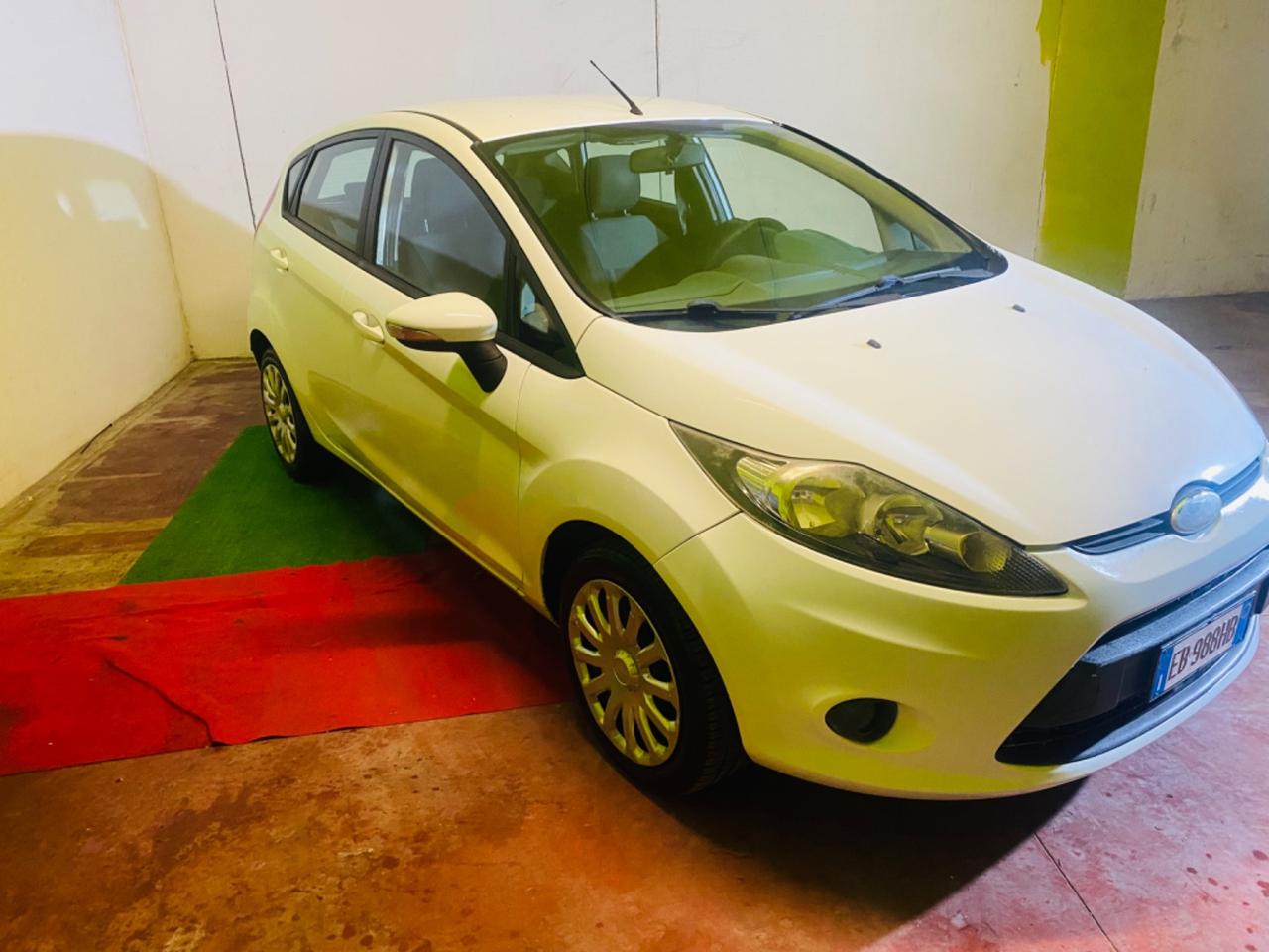 Ford Fiesta 1.4 5 porte Bz.- GPL Titanium