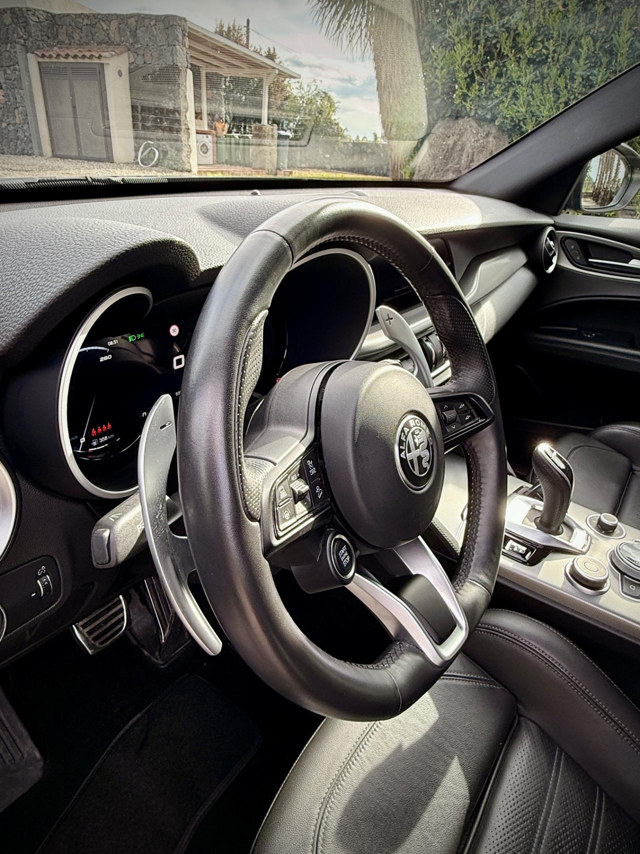 Alfa Romeo Stelvio 2.2 Turbodiesel 210 CV AT8 Q4 Veloce Fatture Tagliandi