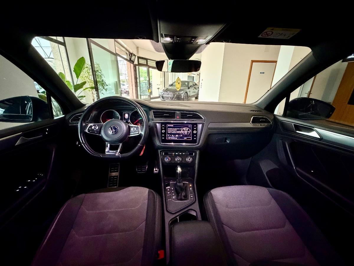 VOLKSWAGEN - Tiguan - 2.0 TDI 150CV SCR DSG R-Line