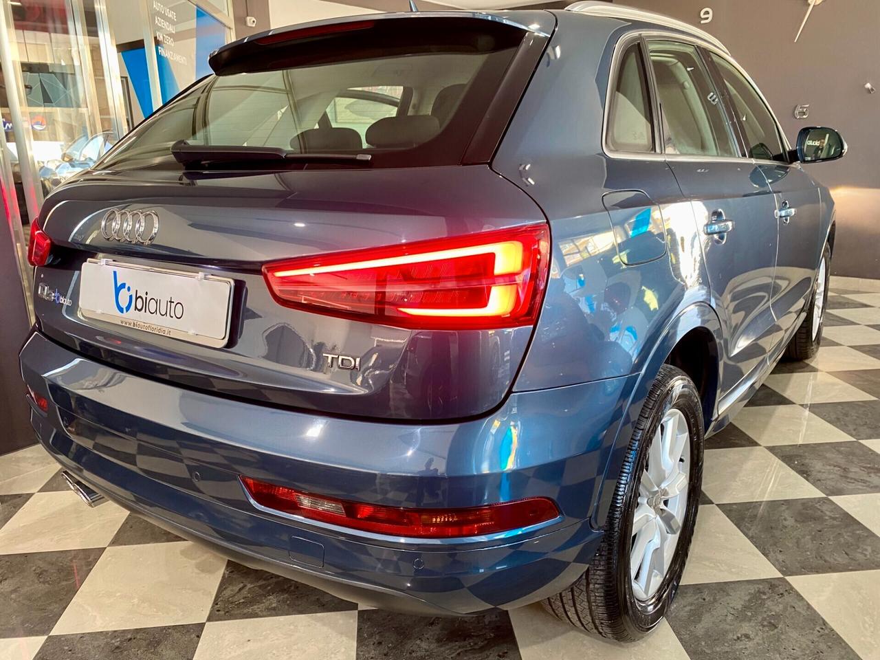 Audi Q3 2.0 TDI 120 CV Design-2016