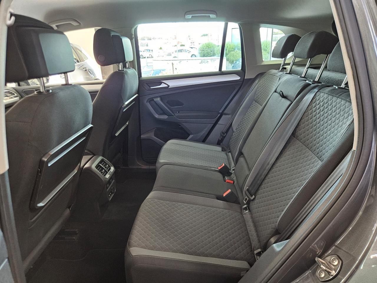 Volkswagen Tiguan 2.0 TDI 150 CV SCR R-Line
