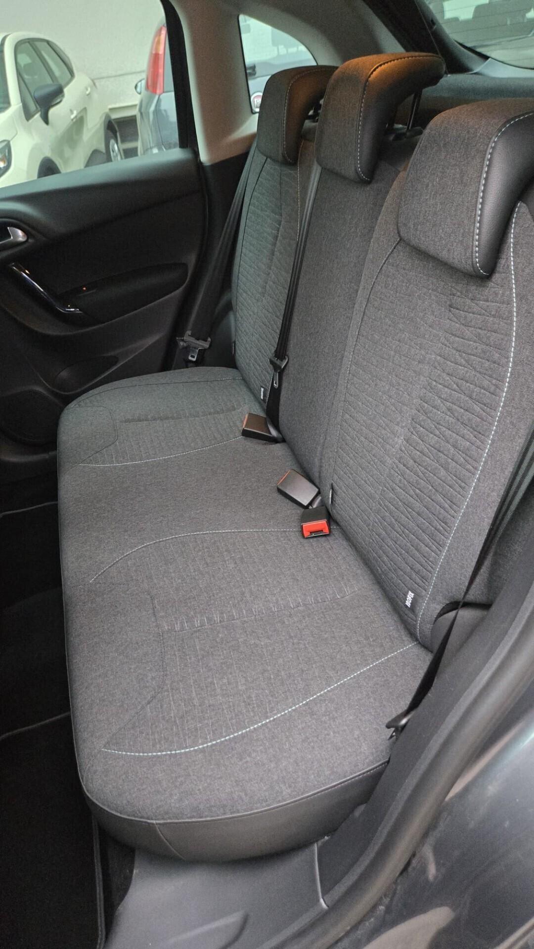 Citroen C3 PureTech 82 Esclusive x Neopatentati