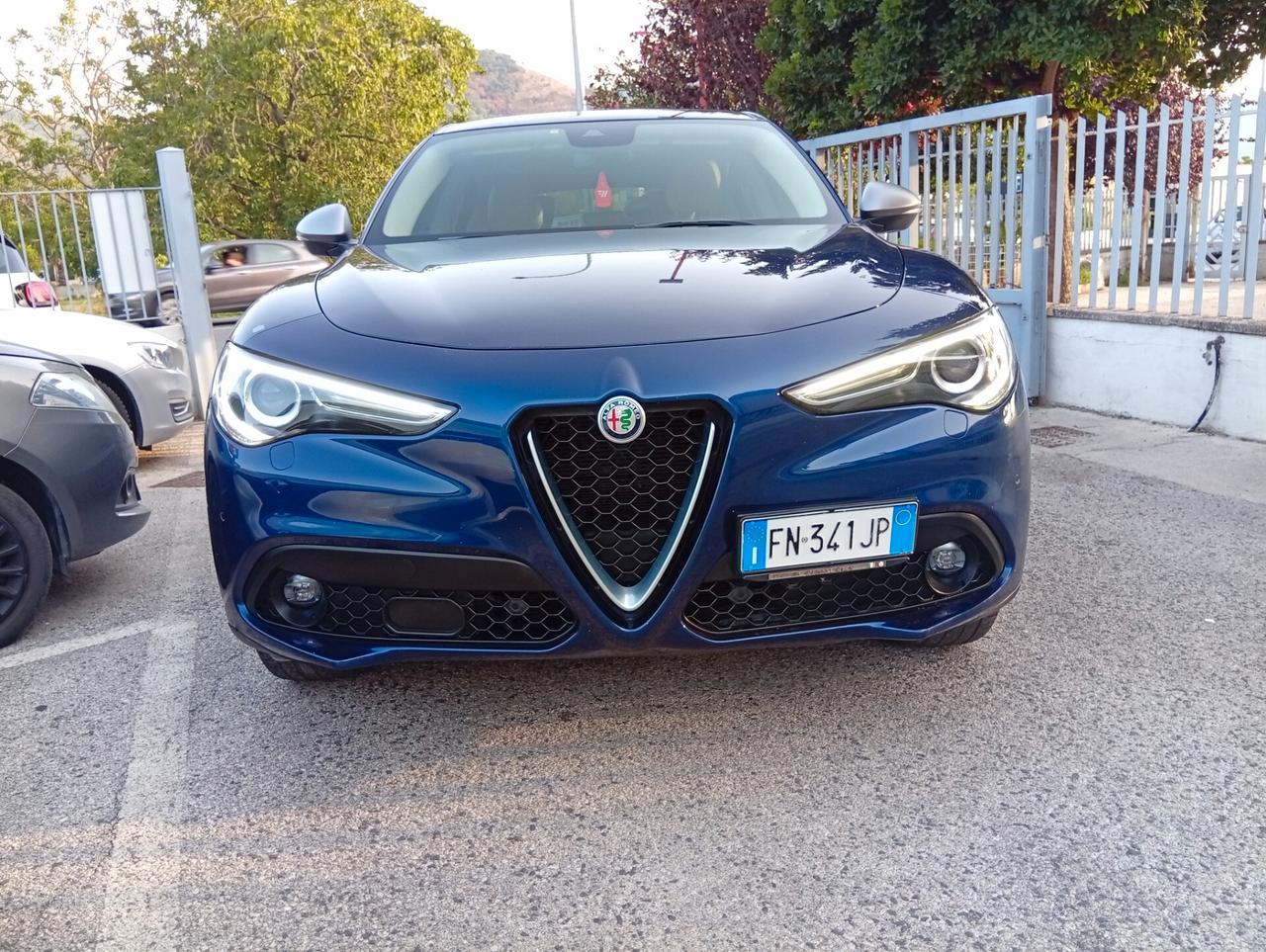 Alfa Romeo Stelvio 2.2 Turbodiesel 210 CV AT8 Q4 Executive