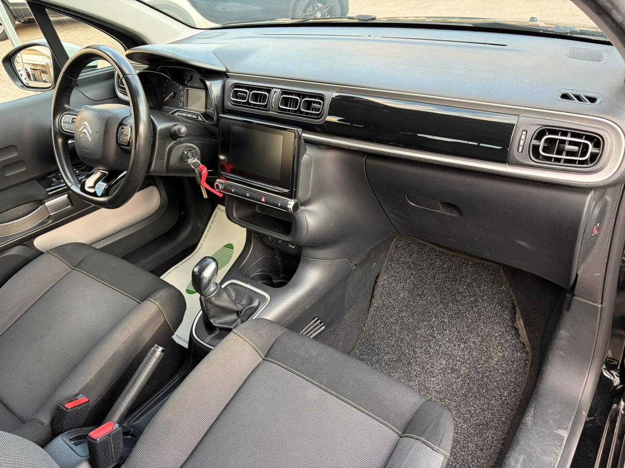 Citroen C3 PureTech 82 S&S Shine