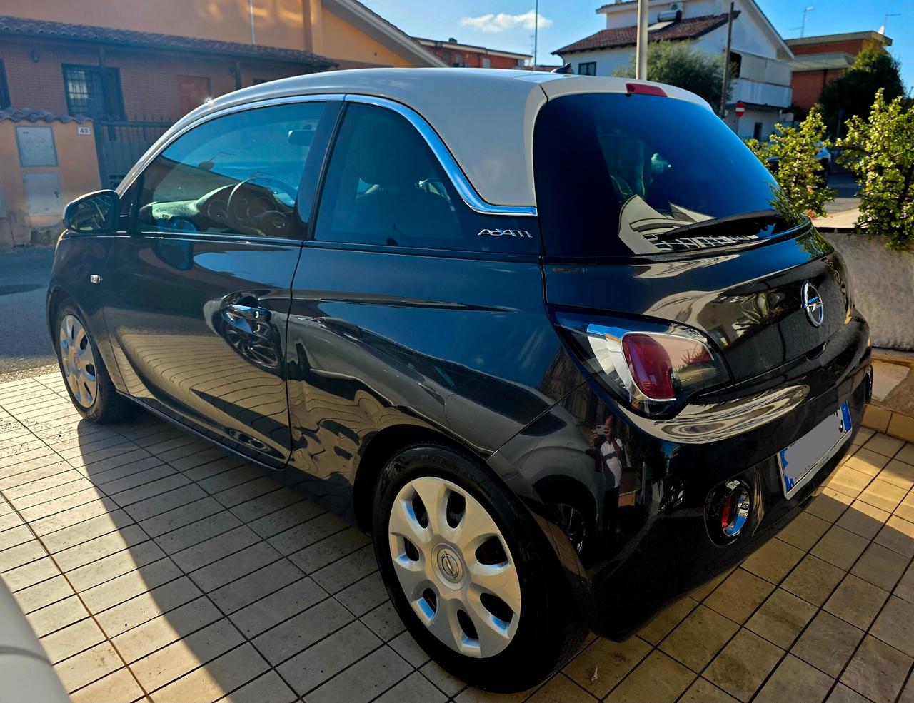 Opel Adam 1.2 70 CV Jam