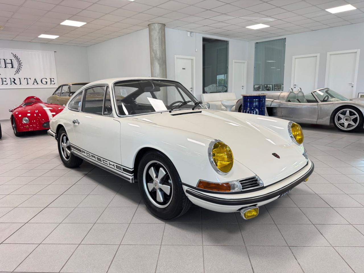 Porsche 911 2.0S SWB Coupe