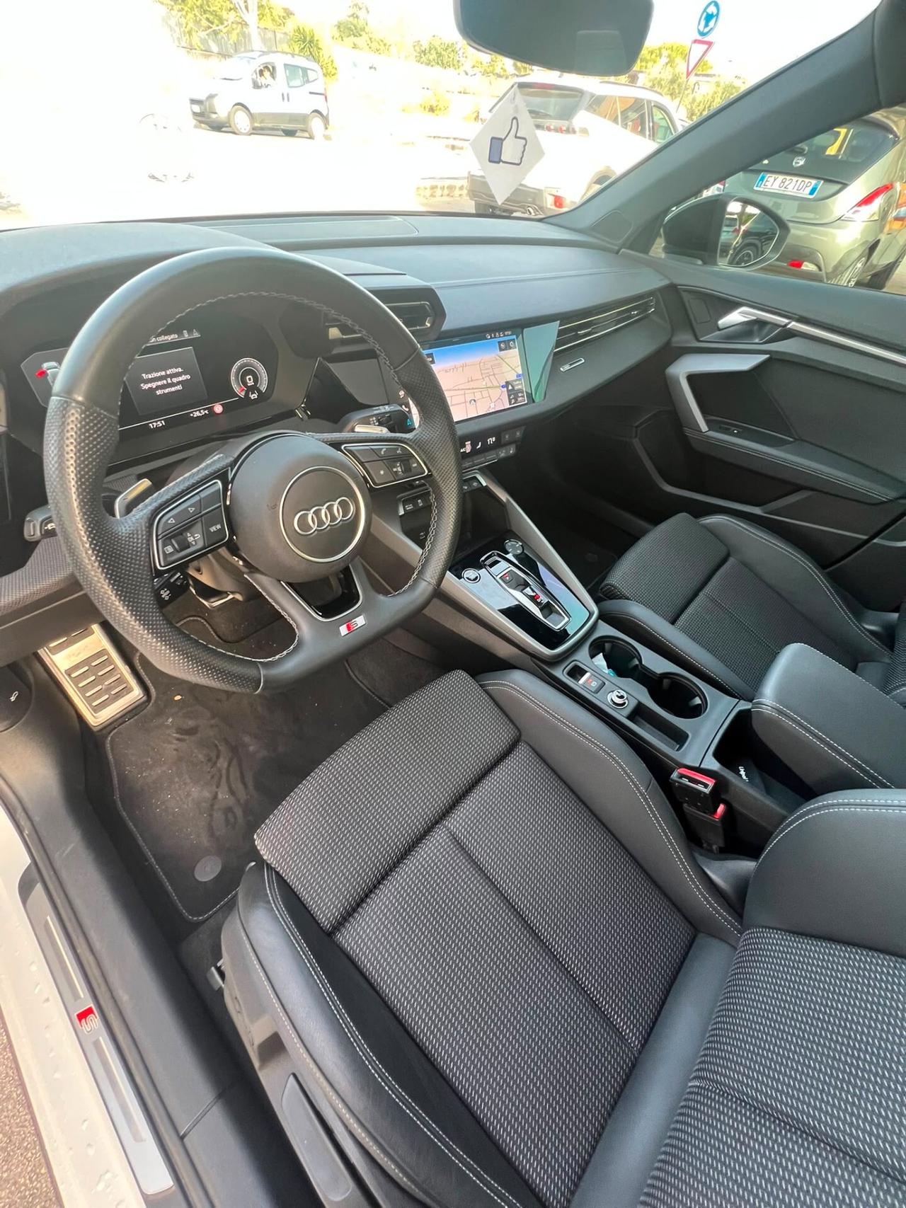 Audi A3 2025 SPB 35 2025 TDI S tronic line edition TETTO