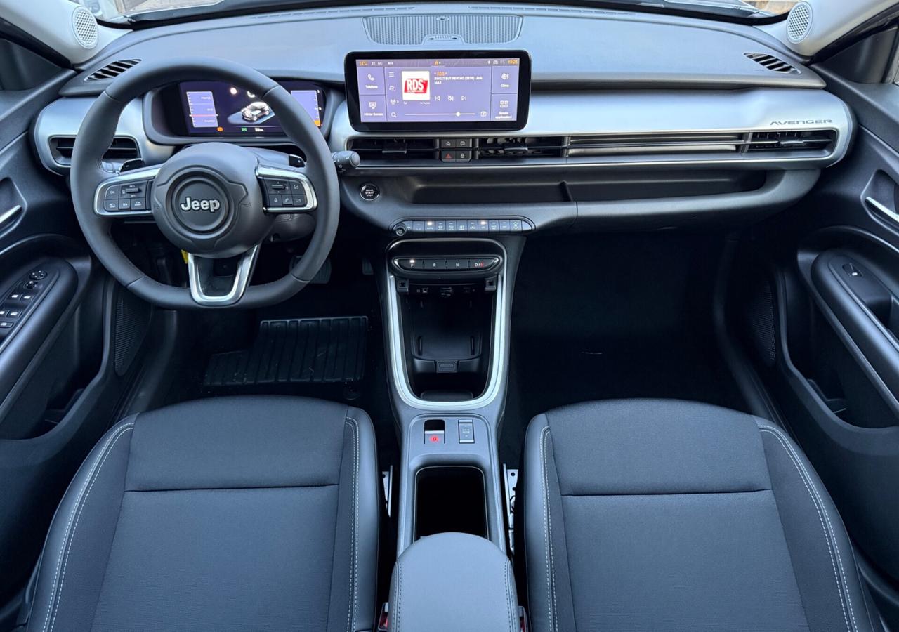 Jeep Avenger 1.2 e-Hybrid 110 cv MHEV Summit