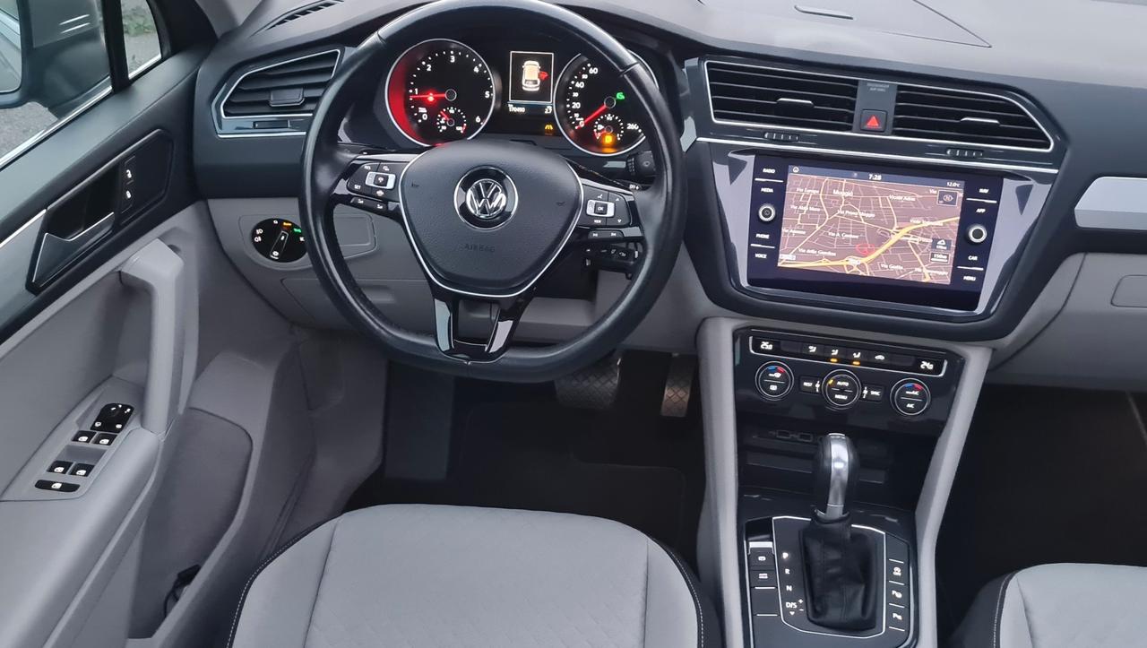 Volkswagen Tiguan 2.0 TDI SCR DSG Sport BlueMotion Technology