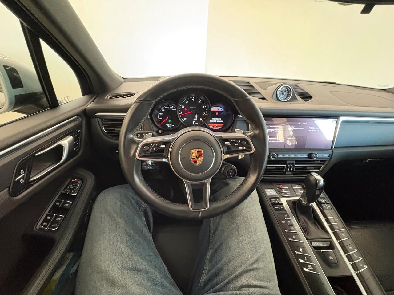 Porsche Macan 2.0 245cv pdk