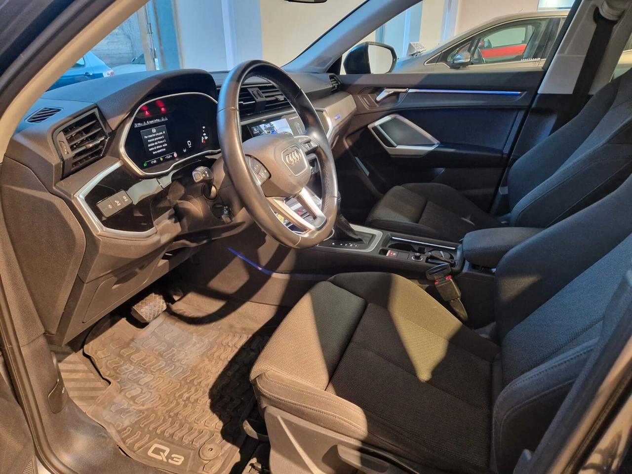 Audi Q3 35 TDI S tronic line edition