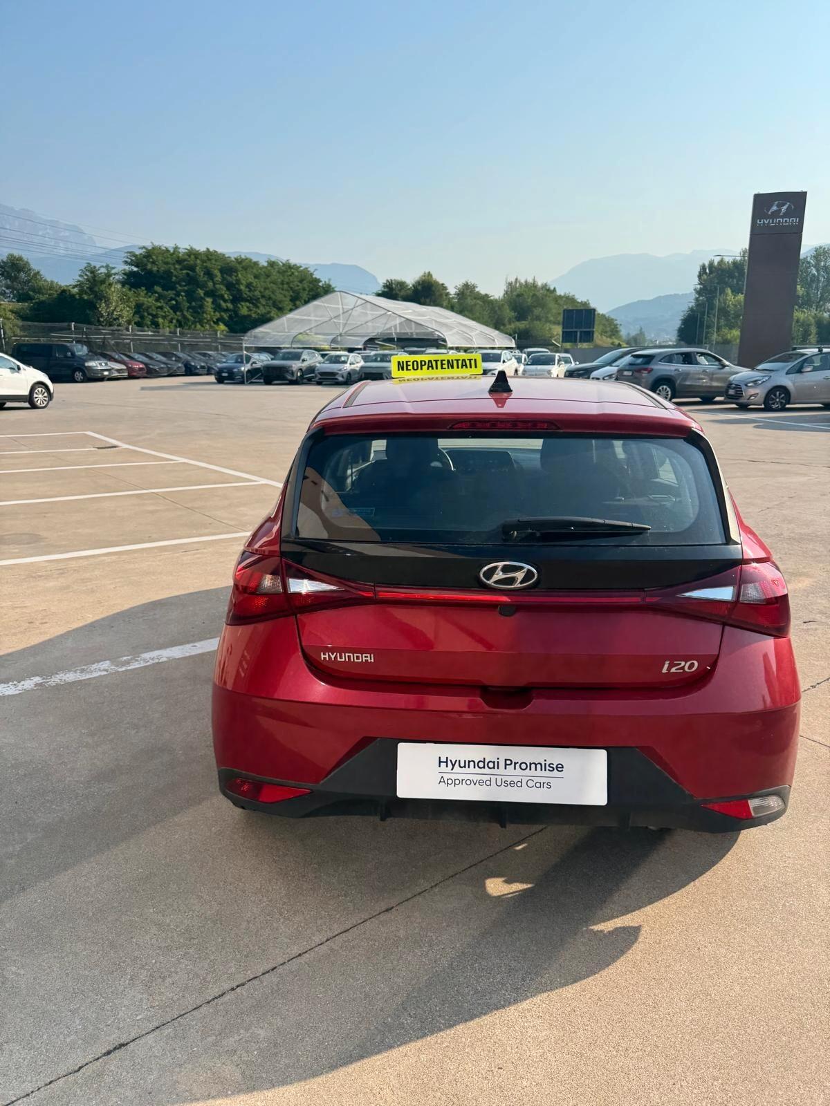 Hyundai i20 1.2 MPI MT Connectline