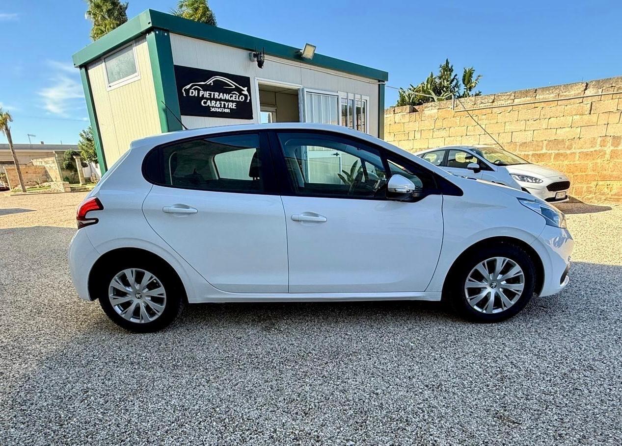 Peugeot 208 BlueHDi 100 S&S 5 porte Active N1 autocarro