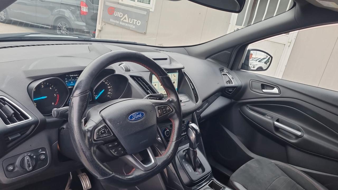Ford Kuga 2.0 TDCI 120 CV S&S 2WD Powershift ST-Line