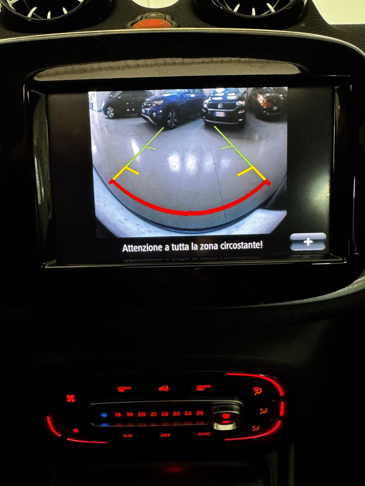 Smart ForFour 90 0.9 Turbo twinamic JBL BRABUS