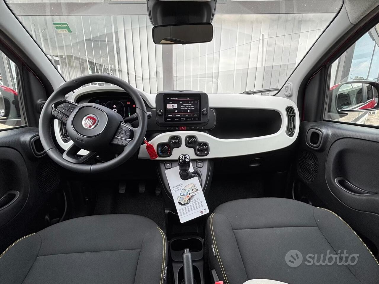 Fiat Panda 1.0 FireFly S&S Hybrid Pandina