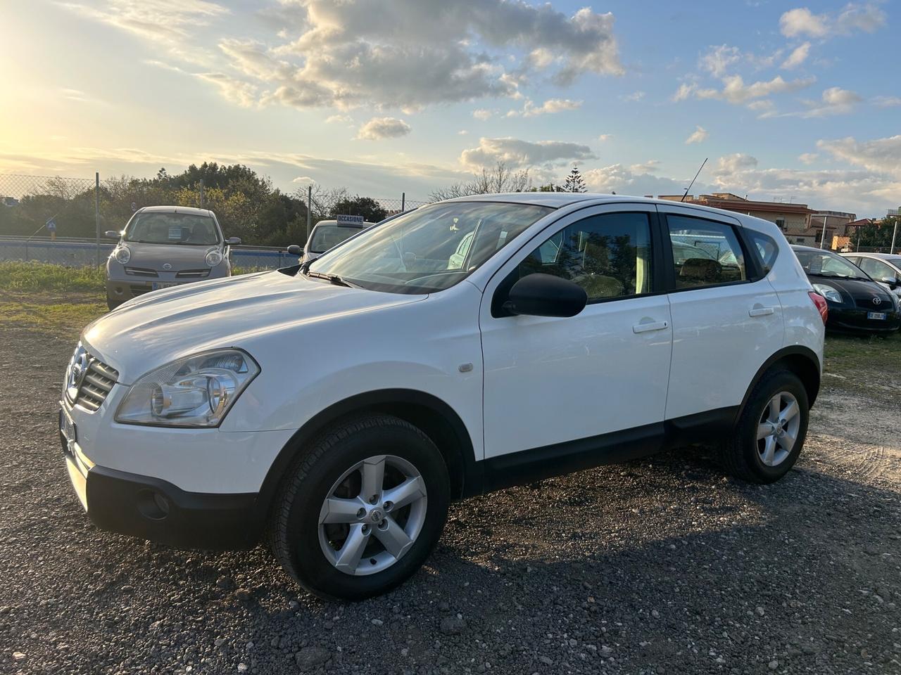 Nissan Qashqai 2.0 dCi DPF 4WD Tekna