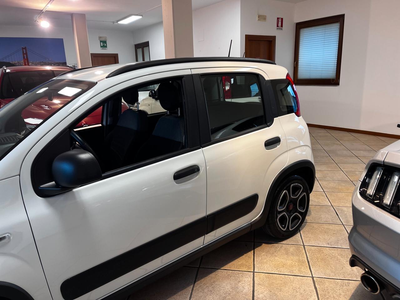 Fiat Panda 1.0 FireFly S&S Hybrid APPLE CARPLAY
