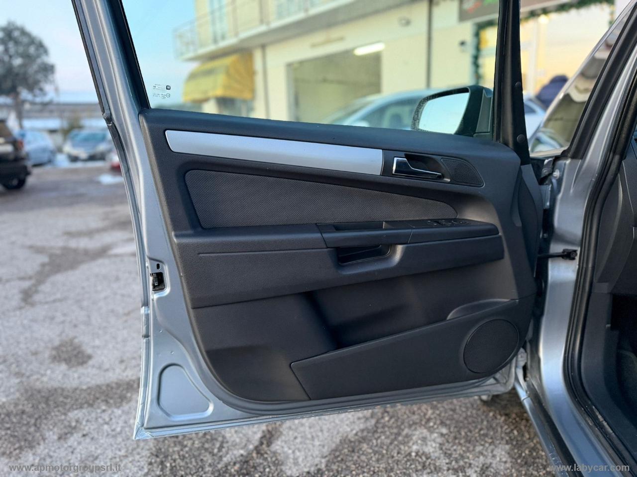 OPEL Zafira 1.6 16V ecoM 94 CV Club