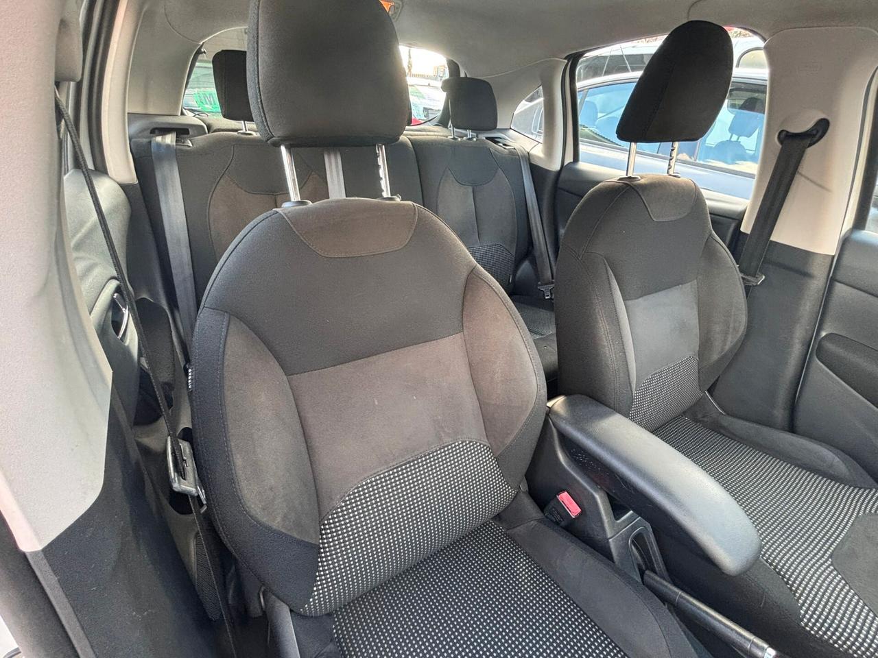 Citroen C3 PureTech 82 S&S ETG Exclusive Automatica