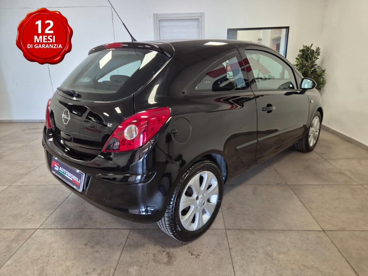 Opel Corsa 1.2 3 porte Sport