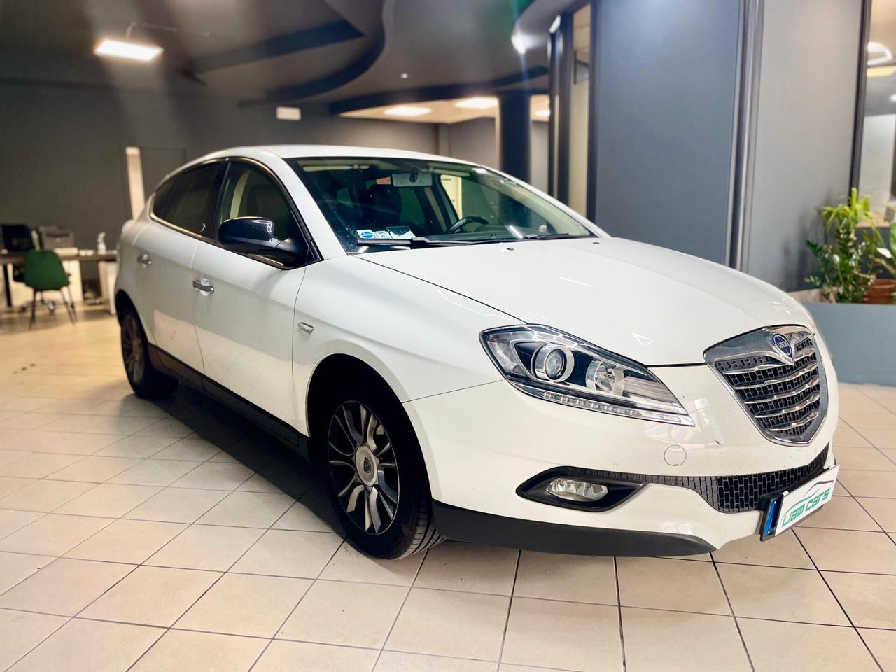 Lancia Delta 1.6 MJT DPF 105 CV Gold