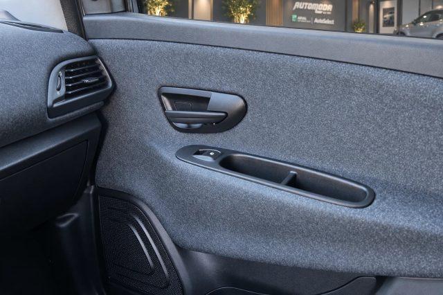 LANCIA Ypsilon HYBRID SILVER