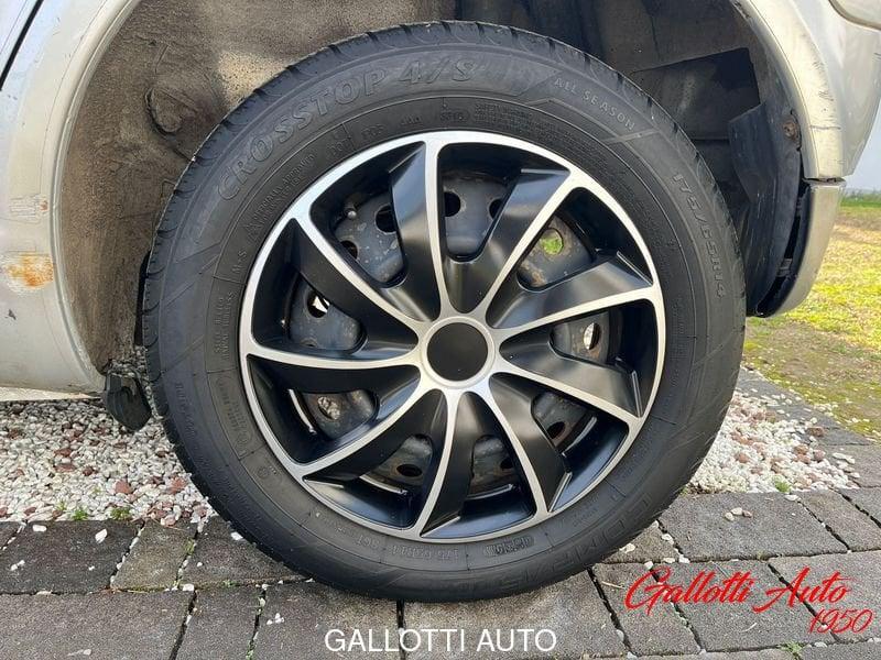 Toyota Yaris Yaris 5p 1.0 Expo s/clima