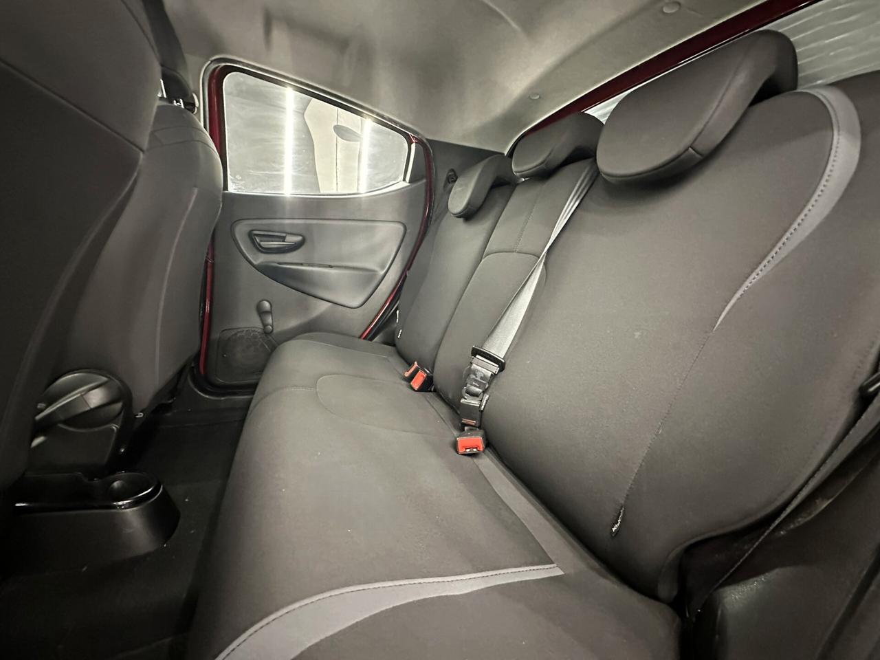 Lancia Ypsilon 1.2 69cv-NEO PATENTATI-KM CERTIFICATI