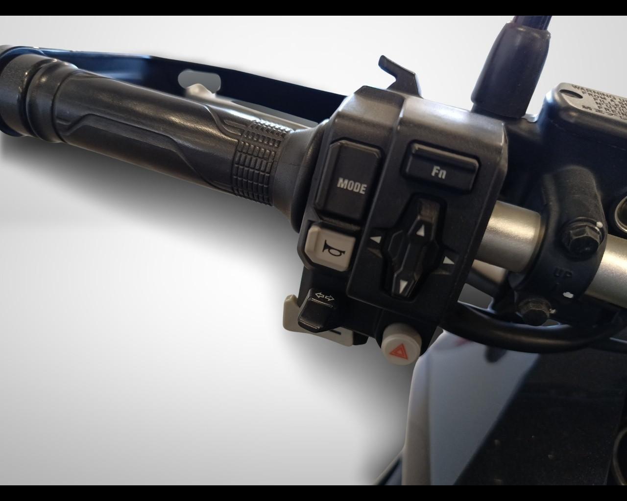 Honda X-ADV 750 - DCT Travel