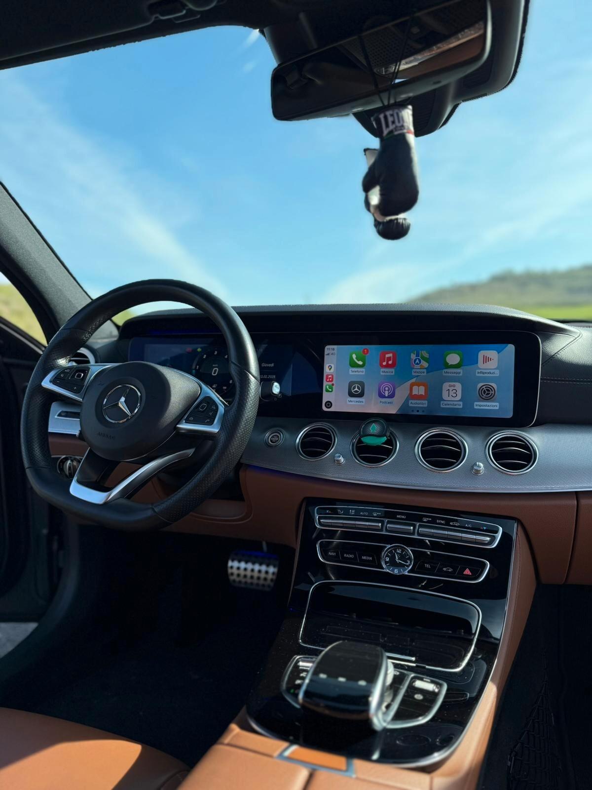 Mercedes-benz E 220 d Auto Premium Plus
